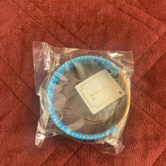 Fun, Bangle bracelets - Picture 5 of 5